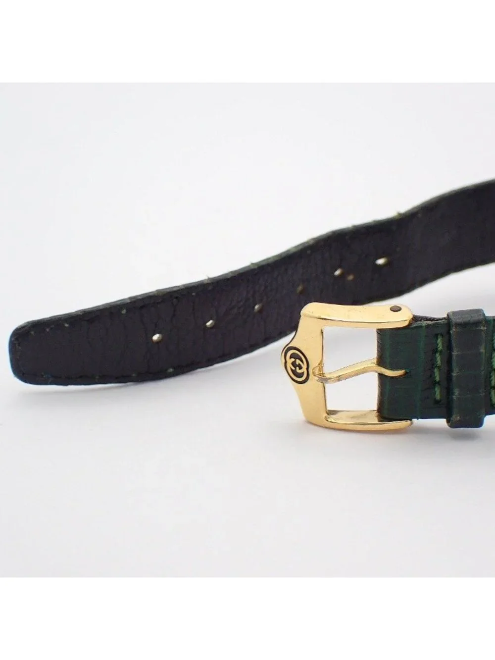 Gucci Round Watch Gold